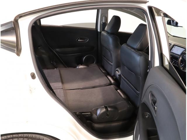 ヴェゼル ハイブリッドZ・ホンダセンシング レーダーサポート DVD再生機能 横滑り防止システム バックアイカメラ 盗難防止装置 フルセ シートヒーター付 スマ-トキ- ECOモード パワーウィンド ナビ&TV(43枚目)