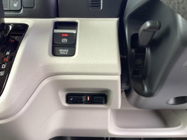 N-BOX ベースグレード 衝突軽減システム スマートキ- カーテンエアバック イモビライザー ECOモード 横滑り防止 オートクルーズ LEDヘッドライト キーフリー 地デジ パワーステアリング オートエアコン(24枚目)