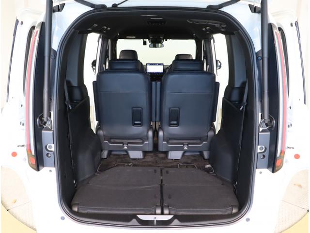 ステップワゴン ｅ：ＨＥＶスパーダ　マルチカメラ　デュアルエアコン　フルオートエアコン　ＥＳＣ　シートヒータ　オートライト　キーフリー　ＬＥＤヘッドランプ　イモビ　ＡＢＳ　スマートキ　ＵＳＢポート　ＥＣＯモード（46枚目）