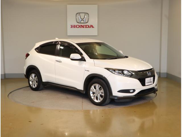 ヴェゼル ハイブリッドＸ・ホンダセンシング　地デジ　Ａクルーズ　Ｂモニ　スマキー　オートエアコン　ＶＳＡ　ＬＥＤヘッドライト　ＥＴＣ車載器　カーテンエアバッグ　ＡＢＳ　パワーウィンドウ　ＵＳＢ　Ｗエアバッグ（9枚目）