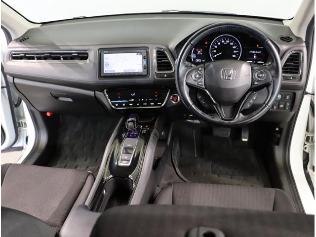 ヴェゼル ハイブリッドＸ・ホンダセンシング　地デジ　Ａクルーズ　Ｂモニ　スマキー　オートエアコン　ＶＳＡ　ＬＥＤヘッドライト　ＥＴＣ車載器　カーテンエアバッグ　ＡＢＳ　パワーウィンドウ　ＵＳＢ　Ｗエアバッグ（14枚目）