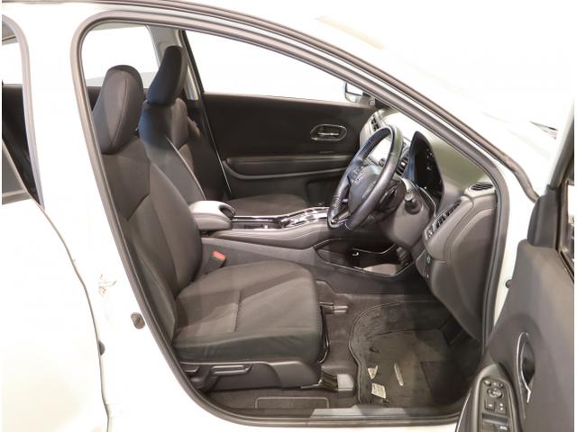 ヴェゼル ハイブリッドＸ・ホンダセンシング　地デジ　Ａクルーズ　Ｂモニ　スマキー　オートエアコン　ＶＳＡ　ＬＥＤヘッドライト　ＥＴＣ車載器　カーテンエアバッグ　ＡＢＳ　パワーウィンドウ　ＵＳＢ　Ｗエアバッグ（39枚目）