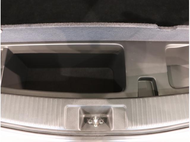 ヴェゼル ハイブリッドＸ・ホンダセンシング　地デジ　Ａクルーズ　Ｂモニ　スマキー　オートエアコン　ＶＳＡ　ＬＥＤヘッドライト　ＥＴＣ車載器　カーテンエアバッグ　ＡＢＳ　パワーウィンドウ　ＵＳＢ　Ｗエアバッグ（45枚目）