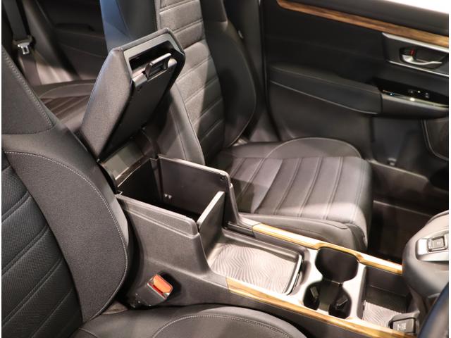 ＣＲ－Ｖハイブリッド ＥＸ　オートクルーズコントロール　シートヒータ　アイドリングストップ　ＬＥＤヘッドランプ　フルセグ　リヤカメラ　衝突被害軽減ブレーキ　電動シート　ＥＴＣ　４ＷＤ　横滑り防止装置　ＤＶＤ　オートエアコン（39枚目）