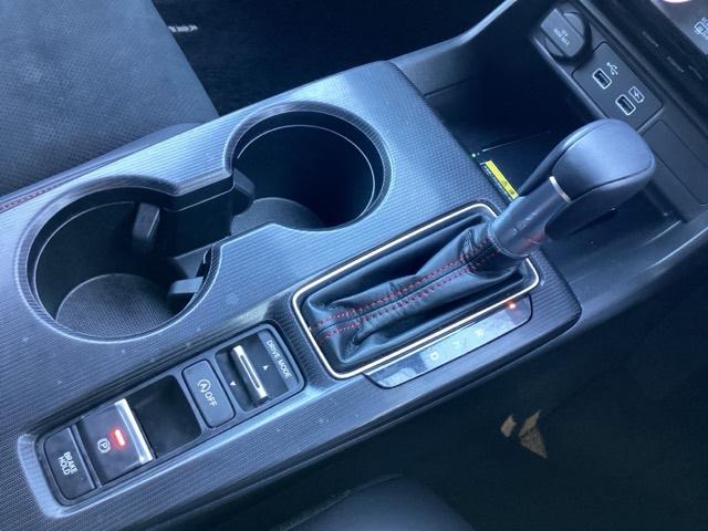 シビック ＥＸ　Ｒカメ　衝突被害軽減ブレーキ　パワ－シ－ト　１オーナー車　ＬＥＤライト　ナビＴＶ　オートエアコン　セキュリティアラーム　キーフリー　運転席エアバッグ　パワーウィンドウ　ＥＴＣ　パワーステアリング（14枚目）