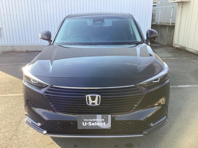 ヴェゼル ｅ：ＨＥＶＺ　衝突回避支援ブレーキ機能　１オナ　スマキ　Ｐトランク　フルオートエアコン　エアバッグ　両席エアバック　Ｒカメ　パワーウィンドウ　ＬＥＤランプ　ソナー　クルーズＣ　ナビ＆ＴＶ　禁煙（2枚目）