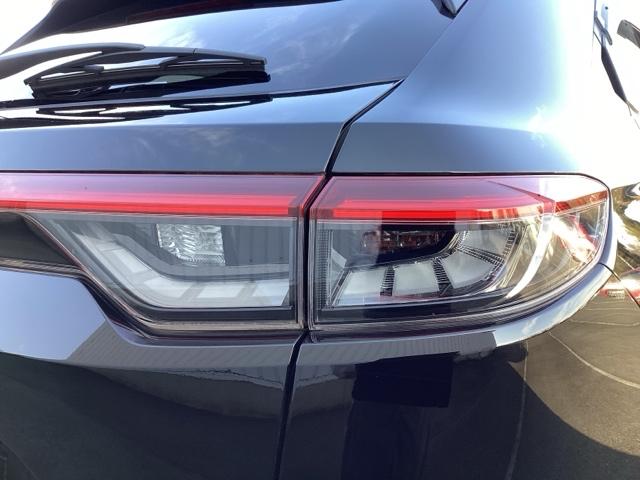 ヴェゼル ｅ：ＨＥＶＺ　衝突回避支援ブレーキ機能　１オナ　スマキ　Ｐトランク　フルオートエアコン　エアバッグ　両席エアバック　Ｒカメ　パワーウィンドウ　ＬＥＤランプ　ソナー　クルーズＣ　ナビ＆ＴＶ　禁煙（12枚目）