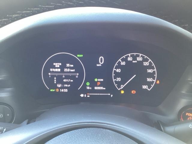 ヴェゼル ｅ：ＨＥＶＺ　衝突回避支援ブレーキ機能　１オナ　スマキ　Ｐトランク　フルオートエアコン　エアバッグ　両席エアバック　Ｒカメ　パワーウィンドウ　ＬＥＤランプ　ソナー　クルーズＣ　ナビ＆ＴＶ　禁煙（19枚目）