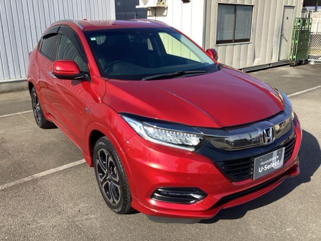 ヴェゼル ハイブリッド　１セグＴＶ　ナビＴＶ　イモビライザー　オートクルーズコントロール　キーレス　両席エアバック　エアバッグ　エアコン　ＥＳＣ　ＡＢＳ　ＥＴＣ車載器　エコモード　パワーステアリング　ＤＶＤ再生（6枚目）