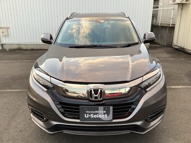 ヴェゼル ハイブリッドＺ・ホンダセンシング　ワンセグ　ＤＶＤ再生機能　横滑り防止システム　バックアイカメラ　シートヒーター付　スマ－トキ－　ＥＣＯモード　禁煙　パワーウィンド　サイドエアバッグ　ＬＥＤライト（2枚目）