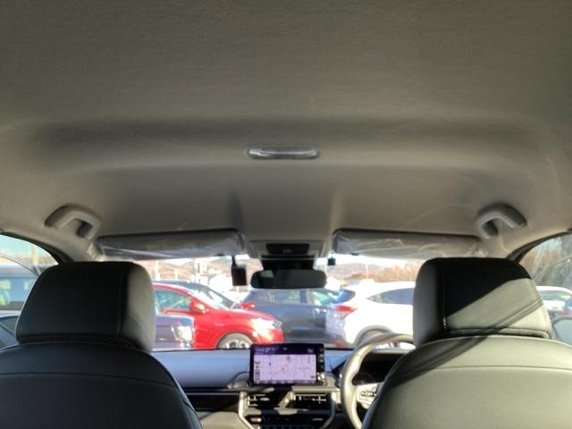 ＷＲ－Ｖ Ｚ　誤発進抑制　禁煙　Ｒカメラ　ワンオーナー　ＥＳＣ　ＬＥＤライト　ＡＢＳ　ＥＴＣ　パワーウィンドウ　パワーステアリング　フルオートエアコン　キーレス　オートクルーズコントロール　サイドエアバック（15枚目）