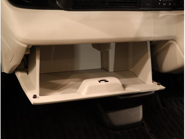 Ｎ－ＢＯＸ ベースグレード　衝突軽減システム　スマートキ－　カーテンエアバック　イモビライザー　ＥＣＯモード　横滑り防止　オートクルーズ　ＬＥＤヘッドライト　キーフリー　地デジ　パワーステアリング　オートエアコン（40枚目）