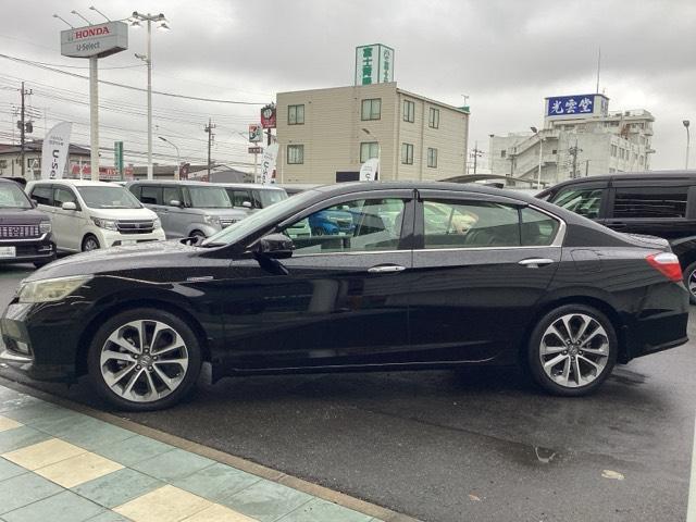 �ԗ���ԏؖ����t���ԗ��ł��B�ԗ���Ԃ̌������ʂ�_���ŕ\�����Ă���܂��B�P��P��v���̖ڂŎ��ׂ��Ƀ`�F�b�N���Ă���ԗ��ł��̂ŁA�����S���Ă��������߂��Ă������܂��B