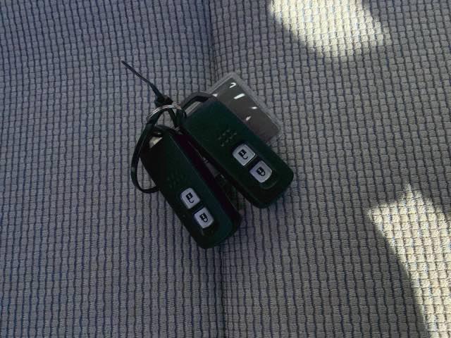 Ｎ－ＷＧＮ Ｌ　Ｐセンサー　誤発進抑制　ＤＶＤ　シートヒータ　バックカメラ　盗難防止システム　ＡＢＳ　スマートキー　ＬＥＤヘッドライト　サイドカーテンエアバック　クルコン　フルセグＴＶ　オートエアコン　パワステ（32枚目）