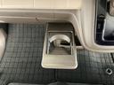 Ｌ　Ｐセンサー　誤発進抑制　ワンオーナー　シートヒータ　禁煙車　バックカメラ　盗難防止システム　ＡＢＳ　スマートキー　ＬＥＤヘッドライト　サイドカーテンエアバック　クルコン　ＥＴＣ　オートエアコン（31枚目）