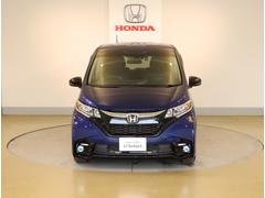 弊社は、車両本体価格に、整備代金が含まれております。納車時までにホンダの整備士がしっかりと点検整備をさせていただいておりますので、ご安心してお買い求めしていただけます。 4