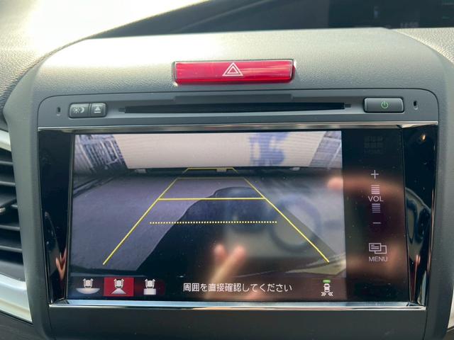 ジェイド ハイブリッドＸ　禁煙／ホンダセンシング／純正インターナビ／ＢＬＵＥＴＯＯＴＨオーディオ／デジタルインナーミラー／アダプティブクルーズコントロール／ＬＥＤヘッドライト／車線逸脱警告／純正アルミ（24枚目）