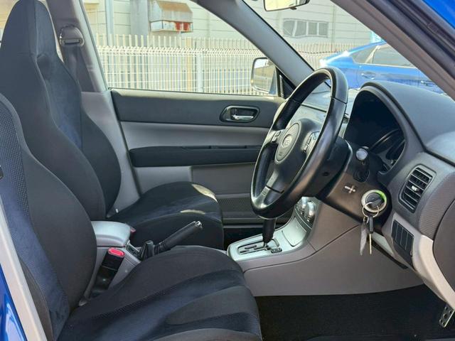 フォレスター クロススポーツＳエディション／弊社下取直販／ローダウン／　禁煙車／フルタイム４ＷＤ／水平対向４気筒ターボ／ＳＴＩ１７インチアルミ／２０２２年製タイヤ／Ｒスポイラー／キーレス／ＣＤ／ＬＥＤライト／スペアキー／電動格納ミラー／バケットシート（13枚目）