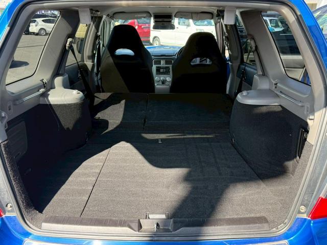 フォレスター クロススポーツＳエディション／弊社下取直販／ローダウン／　禁煙車／フルタイム４ＷＤ／水平対向４気筒ターボ／ＳＴＩ１７インチアルミ／２０２２年製タイヤ／Ｒスポイラー／キーレス／ＣＤ／ＬＥＤライト／スペアキー／電動格納ミラー／バケットシート（24枚目）