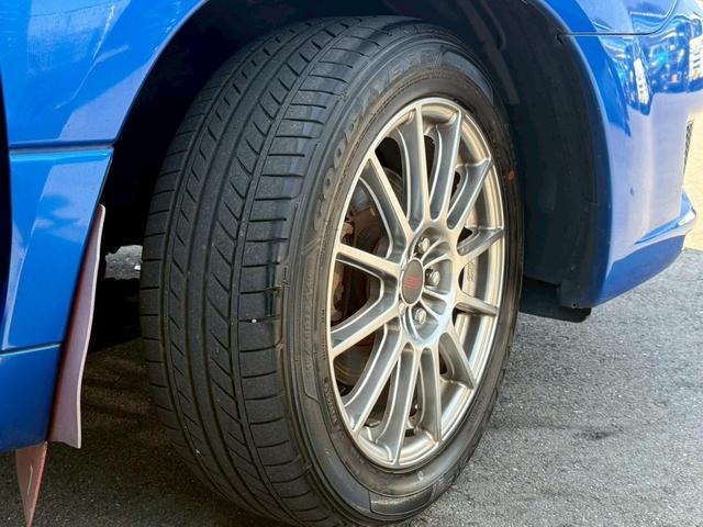 フォレスター クロススポーツＳエディション／弊社下取直販／ローダウン／　禁煙車／フルタイム４ＷＤ／水平対向４気筒ターボ／ＳＴＩ１７インチアルミ／２０２２年製タイヤ／Ｒスポイラー／キーレス／ＣＤ／ＬＥＤライト／スペアキー／電動格納ミラー／バケットシート（27枚目）