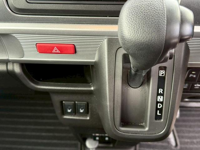 スペーシアギア ハイブリッドXZ 禁煙車 SDナビ 両側電動スライド 衝突軽減装置 車線逸脱警報 Bluetoothオーディオ 1セグTV CD シートヒーター LEDヘッドライト&フォグ コーナーセンサー ルーフレール 追従クルコン(30枚目)