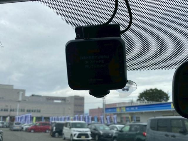 ヴォクシー ZS 禁煙/トヨタセーフティセンス/モデリスタエアロ/両側電動スライドドア/10インチナビ/11.4インチ後席モニター/バックカメラ/ETC/2022年製タイヤ/HID/TEIN車高調/黒革調シートカバー(36枚目)