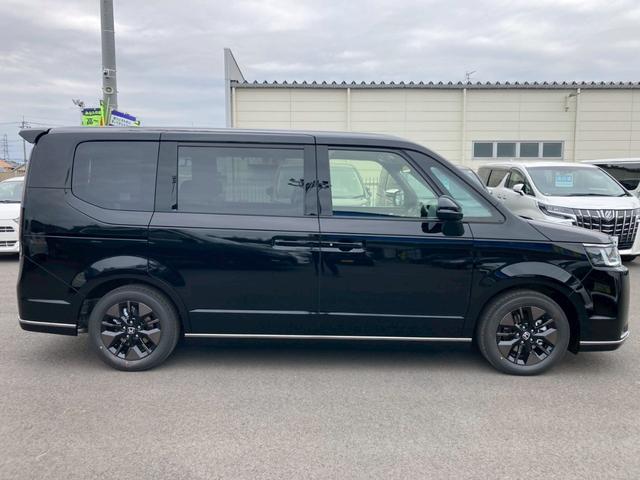 ステップワゴン e:HEVスパーダ 登録済未使用車/ホンダセンシング 11.4インチナビ/15.6インチフリップダウン&マルチビューカメラ/両側電動スライド/電動リアゲート/BSMシートヒーター/ハーフレザーシート/フルセグTV/ブルートゥース/LED(7枚目)