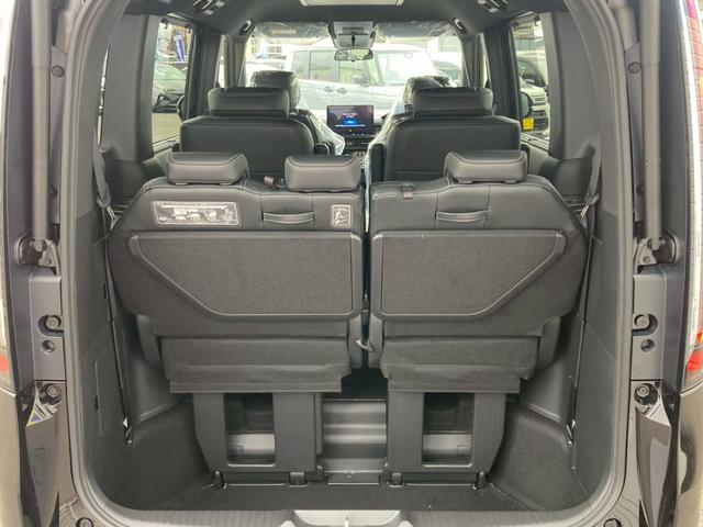 ステップワゴン e:HEVスパーダ 登録済未使用車/ホンダセンシング 11.4インチナビ/15.6インチフリップダウン&マルチビューカメラ/両側電動スライド/電動リアゲート/BSMシートヒーター/ハーフレザーシート/フルセグTV/ブルートゥース/LED(24枚目)