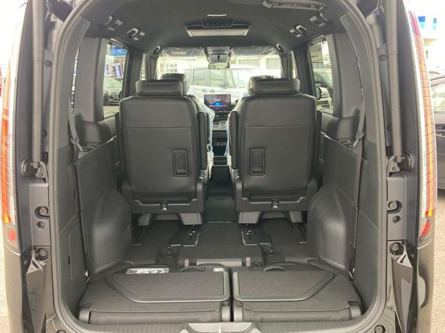 ステップワゴン e:HEVスパーダ 登録済未使用車/ホンダセンシング 11.4インチナビ/15.6インチフリップダウン&マルチビューカメラ/両側電動スライド/電動リアゲート/BSMシートヒーター/ハーフレザーシート/フルセグTV/ブルートゥース/LED(25枚目)