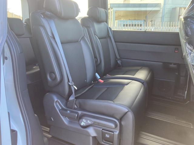 ステップワゴン ｅ：ＨＥＶスパーダ　登録済未使用車　ホンダセンシング　１１．４インチナビ／１５．６インチフリップダウン＆マルチビューカメラ／両側電動スライド／電動リアゲート／ＢＳＭシートヒーター／ハーフレザーシート／フルセグＴＶ／ブルートゥース／ＬＥＤ（33枚目）