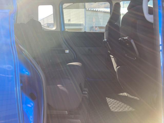 ソリオバンディット ハイブリッドMV 禁煙/デュアルカメラブレーキサポート/自動スライドドア/全方位モニター/純正8インチナビ/フルセグTV/BLUETOOTH/LED/フォグ/オートエアコン/CD/DVD/パドルシフト/ソナー/(31枚目)