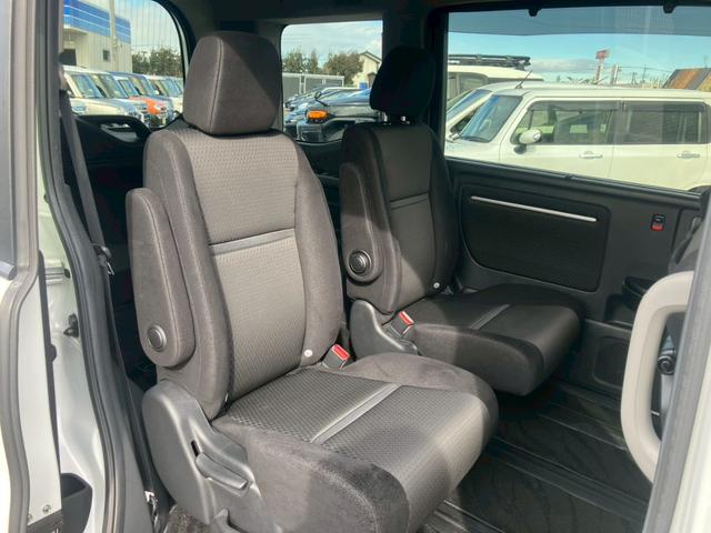 ☆車検見積り無料☆土日でも見積りご予約受付中♪年間車検整備台数、２１０００台以上の実績☆車検だけではなく定期点検、オイル・交換、ボディ＆下廻りコーティングもお取り扱いしております！