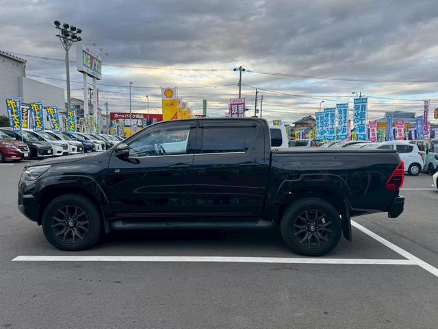 ハイラックス Ｚ　ＧＲスポーツ衝突軽減【走行１９，２５４ｋｍ◆６速ＡＴ】　【禁煙車１オーナー】【全方位カメラ◆Ｂｌｕｅｔｏｏｔｈオーディオ対応ＳＤナビ◆ミラー型ドラレコ２カメラ】トノカバー◆ＡＣＣ◆パーキングソナー◆ハーフレザー電動シート◆ＬＥＤ＆フォグ◆スペアキー◆保証書（11枚目）