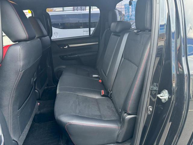 ハイラックス Ｚ　ＧＲスポーツ衝突軽減【走行１９，２５４ｋｍ◆６速ＡＴ】　【禁煙車１オーナー】【全方位カメラ◆Ｂｌｕｅｔｏｏｔｈオーディオ対応ＳＤナビ◆ミラー型ドラレコ２カメラ】トノカバー◆ＡＣＣ◆パーキングソナー◆ハーフレザー電動シート◆ＬＥＤ＆フォグ◆スペアキー◆保証書（22枚目）