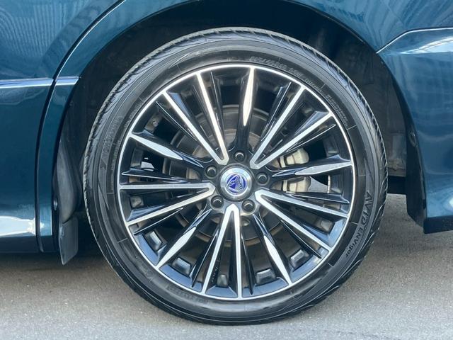 ヴォクシー ZS 煌II 禁煙/トヨタセーフテョセンス/両側電動スライドドア/10型ナビ/12.1インチ後席モニター/RAYS18インチアルミ/2022年製タイヤ/エアロ/バックカメラ/ETC/フルセグTV/LED/フォグ(33枚目)