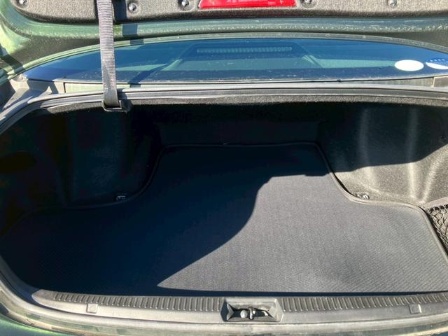 �P�[���[�ł͏C�����̗L����S�Ԃɕ\���B���I�@�ցu�i���j���{�����ԍ��苦��v�̊���̗p�����ԗ���ԕ]���؂Ƃ����`�F�b�N�V�[�g��Y�t���āA���_�񒸂��܂����炨�q�l�ɂ��n�����Ă���܂��B