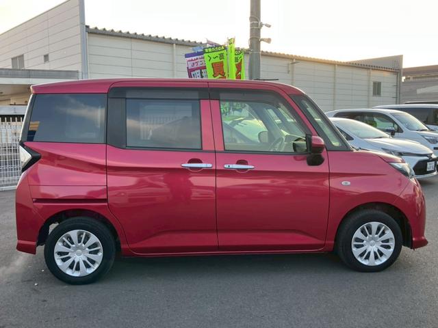 タンク Ｘ　Ｓ　禁煙／自動スライドドア／純正ナビ／フルセグＴＶ／バックカメラ／ＥＴＣ／ソナー／ＡＵＸ／１セグＴＶ／シートヒーター／プッシュスタート／盗難防止／フォグ／アイドリングストップ／２０２１年製タイヤ（7枚目）