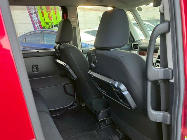 タンク Ｘ　Ｓ　禁煙／自動スライドドア／純正ナビ／フルセグＴＶ／バックカメラ／ＥＴＣ／ソナー／ＡＵＸ／１セグＴＶ／シートヒーター／プッシュスタート／盗難防止／フォグ／アイドリングストップ／２０２１年製タイヤ（30枚目）