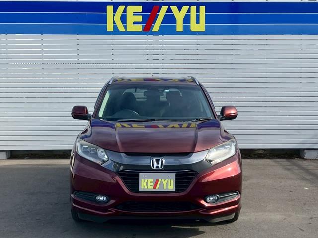 ヴェゼル ハイブリッドＺ　禁煙／あんしんパッケージ／クルコン／ナビＣＮ－Ｒ３００Ｄ／フルセグＴＶ／バックカメラ／ＥＴＣ／シートヒーター／ハーフレザー／ＬＥＤ／フォグ／パドルシフト／盗難防止／プッシュスタート／（5枚目）