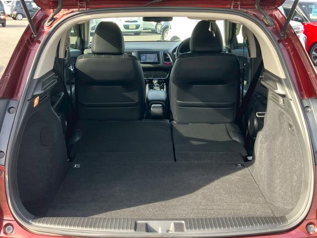 ヴェゼル ハイブリッドＺ　禁煙／あんしんパッケージ／クルコン／ナビＣＮ－Ｒ３００Ｄ／フルセグＴＶ／バックカメラ／ＥＴＣ／シートヒーター／ハーフレザー／ＬＥＤ／フォグ／パドルシフト／盗難防止／プッシュスタート／（29枚目）