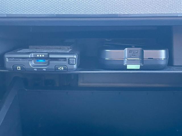 タフト Gターボ 禁煙/スマートアシスト/ルーフレール/ターボ/純正メモリーナビ/フルセグTV/全方位モニター/ETC/ソナー/シートヒーター/LED/フォグ/スペアキー/プッシュスタート/マット/バイザー/(27枚目)