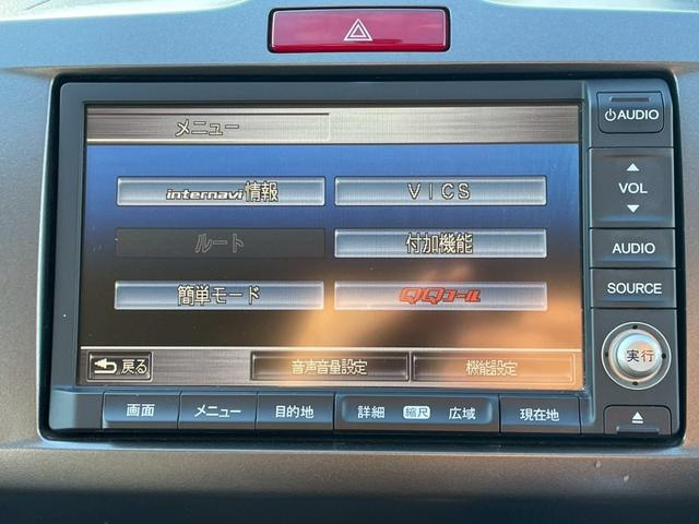 フリード Ｇ　エアロ　Ｌパッケージ　禁煙／７人乗り／メーカーナビ／フルセグＴＶ／バックカメラ／ＥＴＣ／キーレス／自動スライドドア／ＨＩＤ／盗難防止／マット／バイザー／黒革調シートカバー／純正１５キンチアルミ／エアロ／Ｒスポイラー（17枚目）