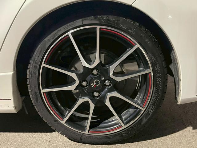 アクア Ｇ　Ｇ’ｓ　禁煙／メモリーナビＭＤＶ－Ｚ７００Ｗ／フルセグＴＶ／ＢＬＵＥＴＯＯＴＨ／ＥＴＣ／バックカメラ／２０２５年製タイヤ／純正１７インチアルミ／キーフリー／ハーフレザーシート／フォグ／記録簿／マット／バイザー（28枚目）