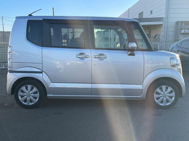 Ｎ－ＢＯＸ Ｇ・Ｌパッケージ　禁煙／あんしんパッケージ／自動スライドドア／純正ナビ／１セグＴＶ／バックカメラ／オートエアコン／プッシュスタート／レベライザー／スペアキー／記録簿／マット／バイザー／盗難防止／２０２４年製タイヤ（7枚目）