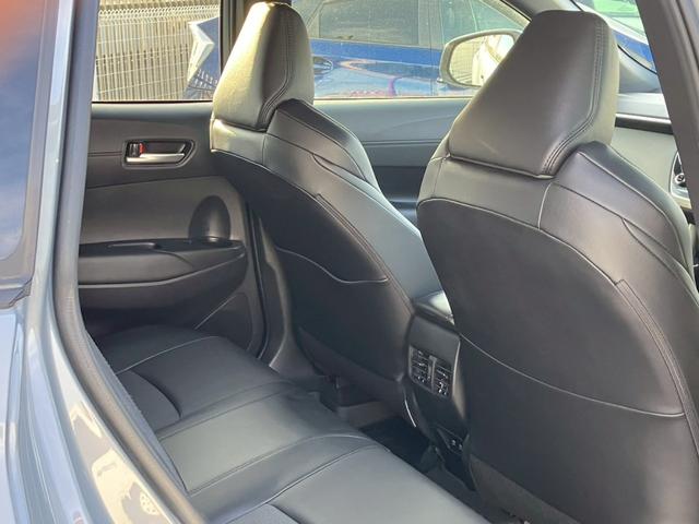 カローラクロス ハイブリッド　Ｚ　禁煙／トヨタセーフティセンス／８インチナビ／ＵＳＢ／オートエアコン／２０２２年製タイヤ／ルーフレール／電動シート／シートヒーター／ＬＥＤ／フォグ／記録簿／マット／バイザー／記録簿／保証書／ＥＴＣ／（32枚目）