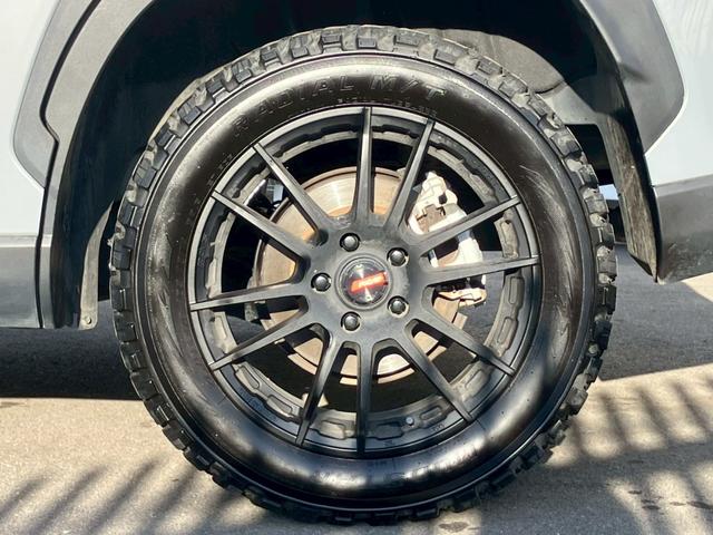 カローラクロス ハイブリッド　Ｚ　禁煙／トヨタセーフティセンス／８インチナビ／ＵＳＢ／オートエアコン／２０２２年製タイヤ／ルーフレール／電動シート／シートヒーター／ＬＥＤ／フォグ／記録簿／マット／バイザー／記録簿／保証書／ＥＴＣ／（34枚目）