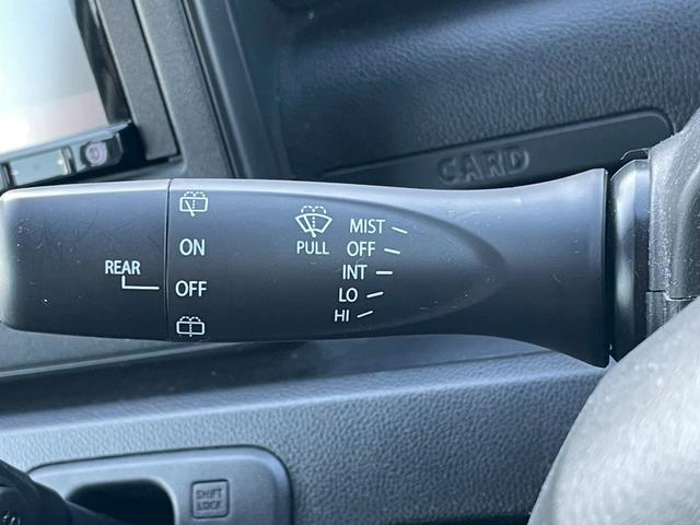 ワゴンＲ ハイブリッドＦＺ　禁煙／デュアルセンサーブレーキサポート／ナビＡＶＩＣ－ＲＺ５０２／フルセグＴＶ／ＢＬＵＥＴＯＯＴＨ／ＥＴＣ／２０２５年製タイヤ／シートヒーター／ＬＥＤ／盗難防止／スペアキー／記録簿／マット／バイザー（17枚目）