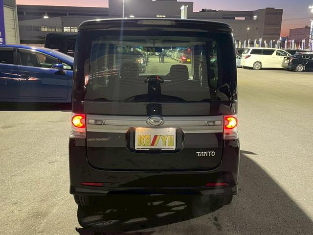 タント カスタムＬ　禁煙／エアロ／Ｒスポイラー／スマートキー／フォグ／純正１４インチアルミ／オートエアコン／ＡＵＸ／ＣＤ／マット／バイザー／フォグ／盗難防止／マット／バイザー（8枚目）