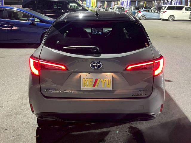 ���Ђ̓W���Ԃ͑S�ԗ��Ɏԗ���Ԑ��������f�����Ă���܂��B�C�����̗L���͖ܘ_�A�h�A���̊O�̌������̗L���܂ł��\�������������ł͖������ʂɂĂ��n�����Ă���܂���