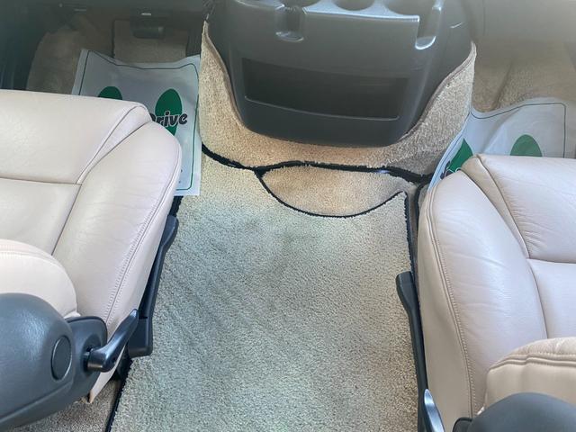 ダッジ・バン Ｂ３５０　ロードトレック１９０　バーサタイル　正規輸入車　発電機（25枚目）